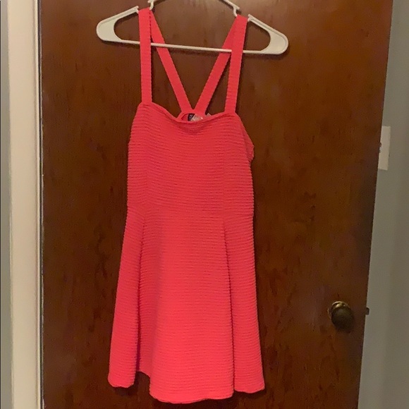 ✨2 for $20✨ Dress - Picture 1 of 4